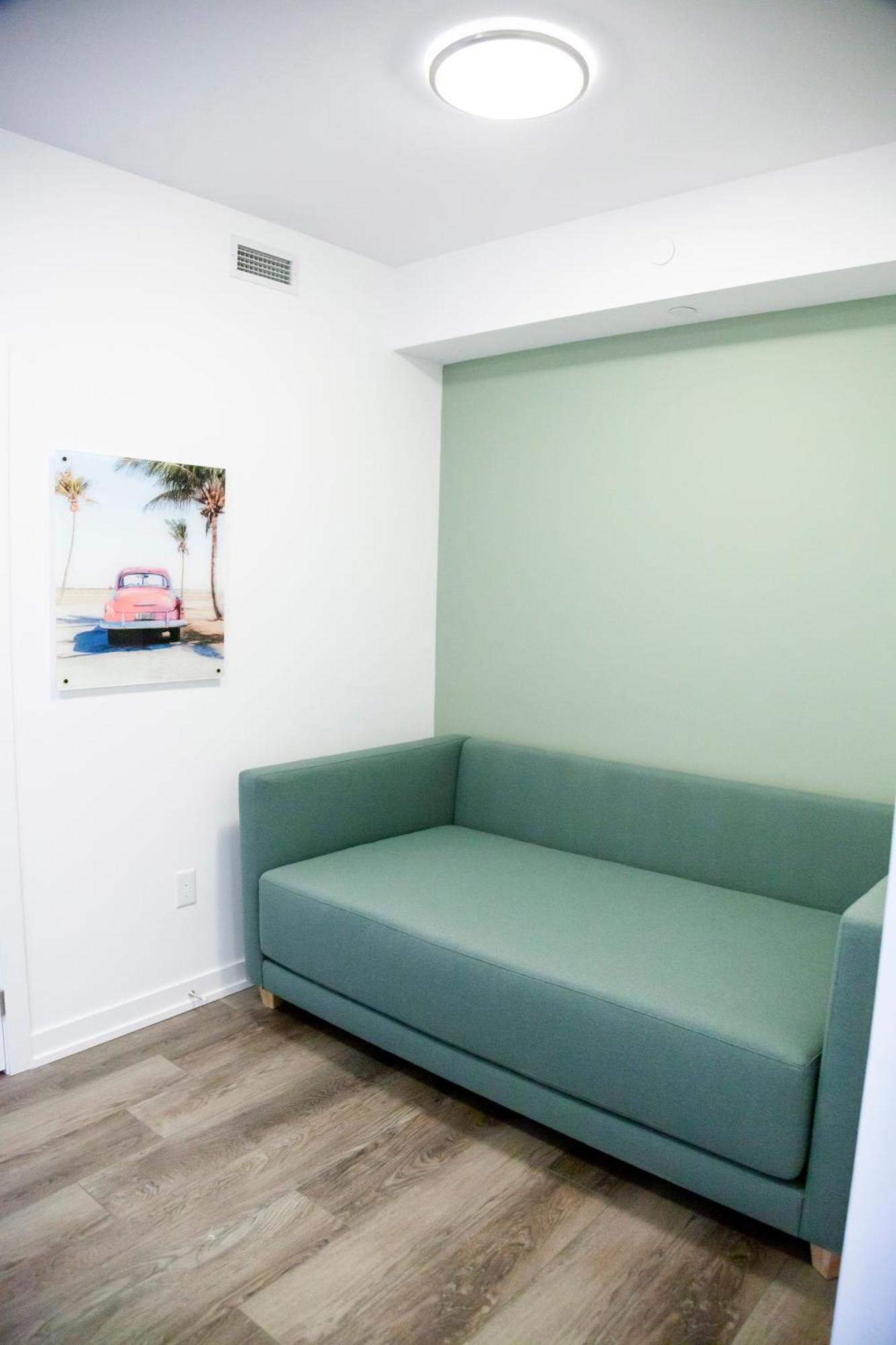 The Laundry Rooms Station Park Kitchener Exterior photo