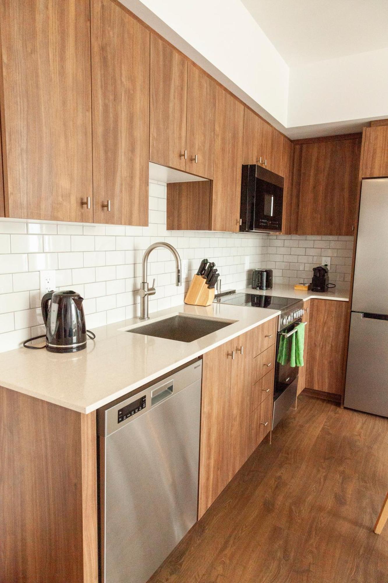 The Laundry Rooms Station Park Kitchener Exterior photo