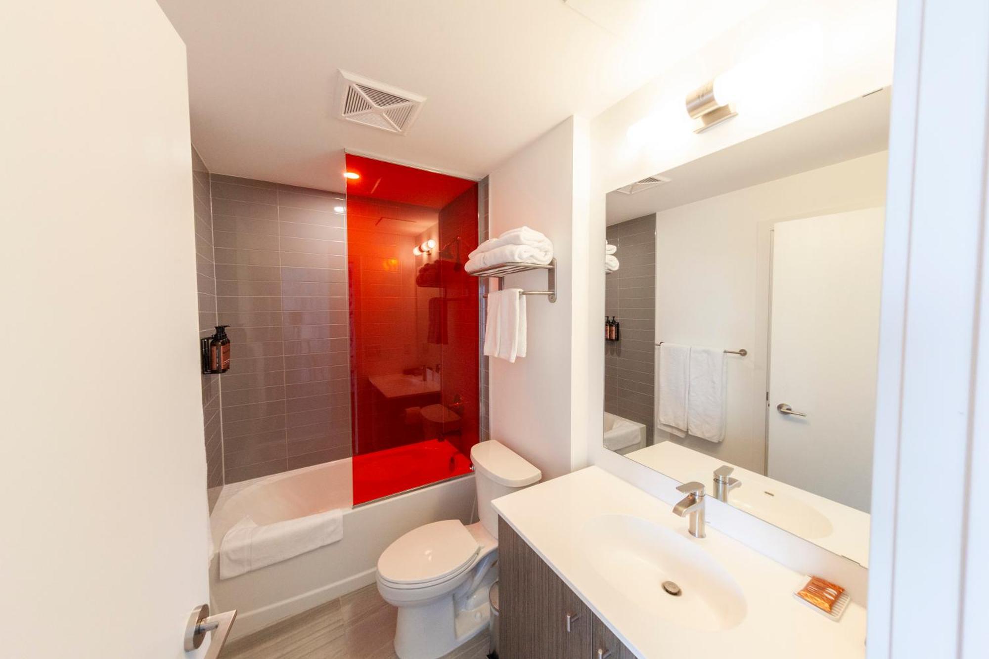 The Laundry Rooms Station Park Kitchener Exterior photo