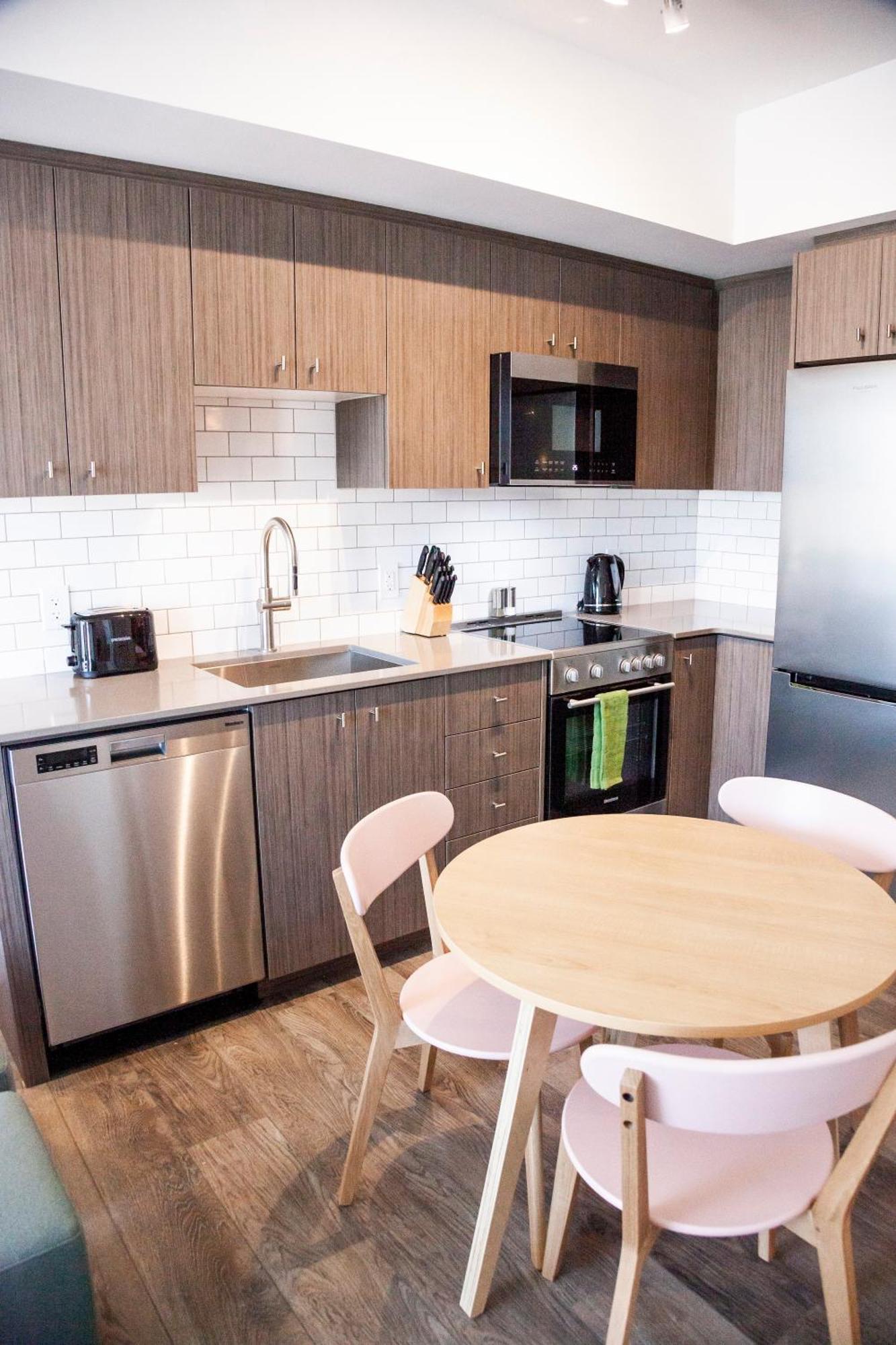 The Laundry Rooms Station Park Kitchener Exterior photo
